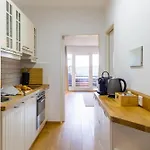Relax-apartments - Indoor-pool - Sauna - Kueche - Kostenlos Parken - Balkon - Teilweise Massagesessel - 85 Zoll Smart-tv Schonach im Schwarzwald