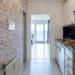 Lägenhet Relax-apartments - Indoor-pool - Sauna - Kueche - Kostenlos Parken - Balkon - Teilweise Massagesessel - 85 Zoll Smart-tv