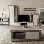 Lägenhet Relax-apartments - Indoor-pool - Sauna - Kueche - Kostenlos Parken - Balkon - Teilweise Massagesessel - 85 Zoll Smart-tv Schonach im Schwarzwald