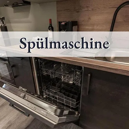 Apartment Relax-Apartments - Indoor-Pool - Sauna - Kueche - Kostenlos Parken - Balkon - Massagesessel - 85 Zoll Smart-Tv