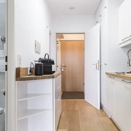 Relax-apartments - Indoor-pool - Sauna - Kueche - Kostenlos Parken - Balkon - Teilweise Massagesessel - 85 Zoll Smart-tv سخوناخ