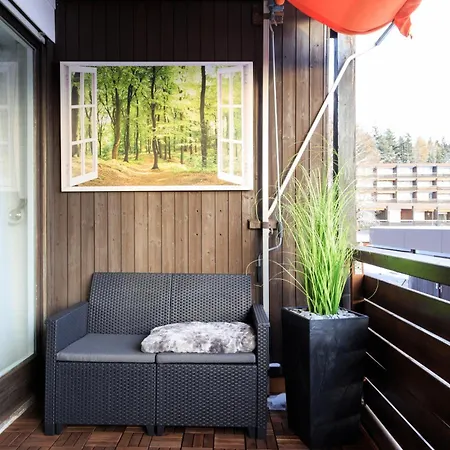 Apartment Relax-Apartments - Indoor-Pool - Sauna - Kueche - Kostenlos Parken - Balkon - Massagesessel - 85 Zoll Smart-Tv *