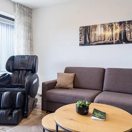 Relax-apartments - Indoor-pool - Sauna - Kueche - Kostenlos Parken - Balkon - Teilweise Massagesessel - 85 Zoll Smart-tv * סכונאץ'