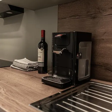 Relax-Apartments - Indoor-Pool - Sauna - Kueche - Kostenlos Parken - Balkon - Massagesessel - 85 Zoll Smart-Tv Apartment Schonach im Schwarzwald